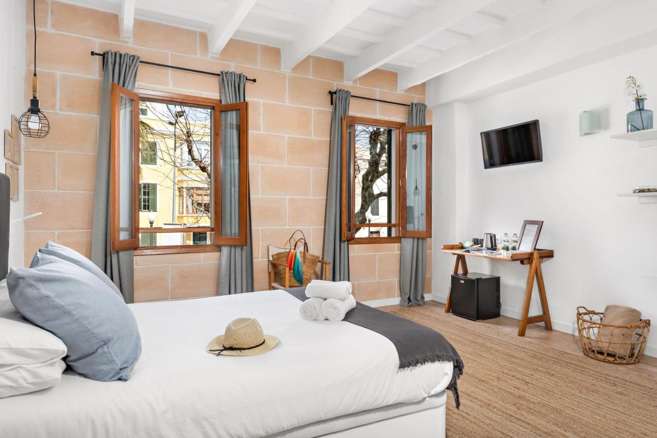 Hotel Boutique Ses 5 Claus Ситадела Екстериор снимка