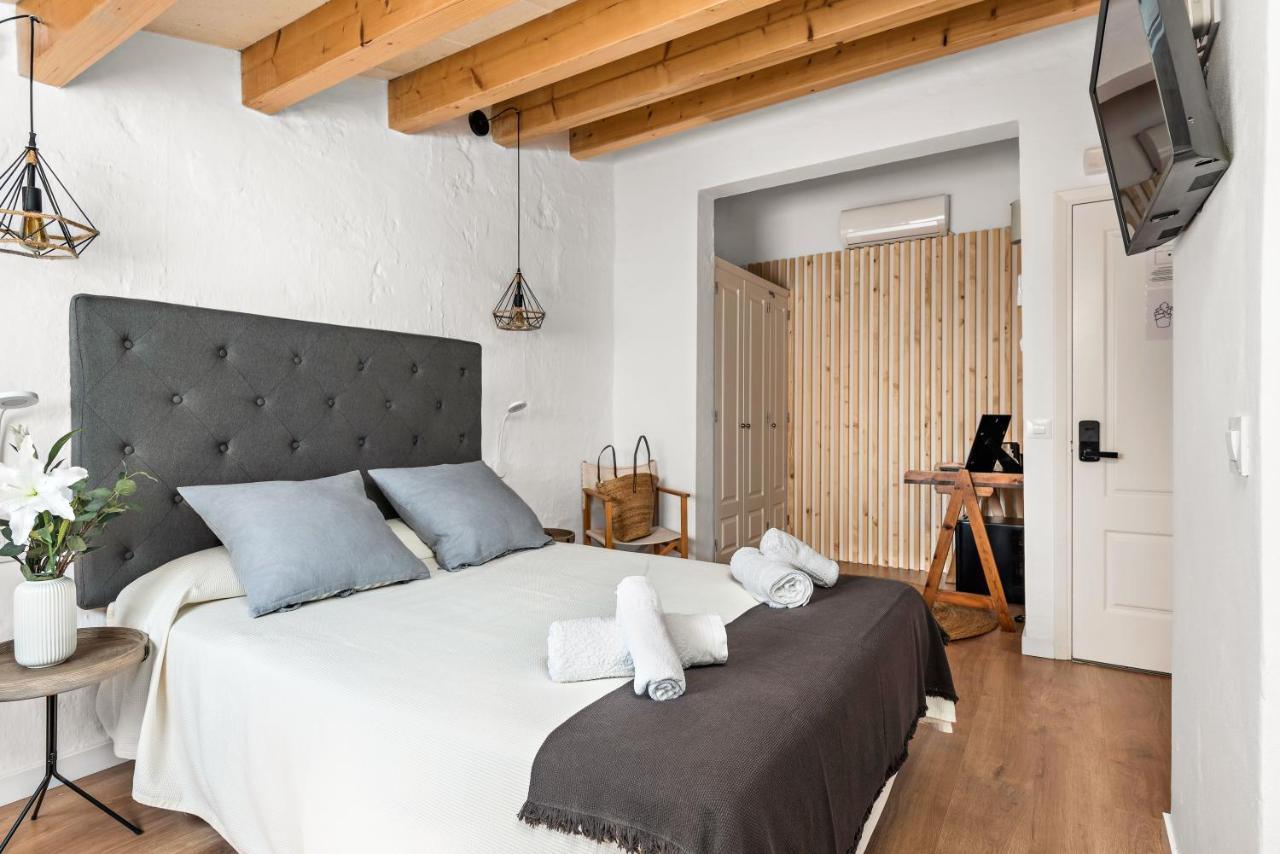 Hotel Boutique Ses 5 Claus Ситадела Екстериор снимка