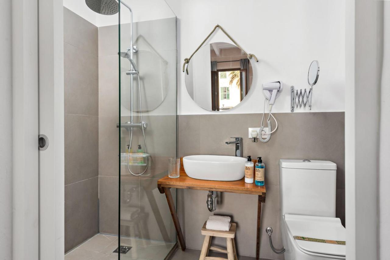 Hotel Boutique Ses 5 Claus Ситадела Екстериор снимка
