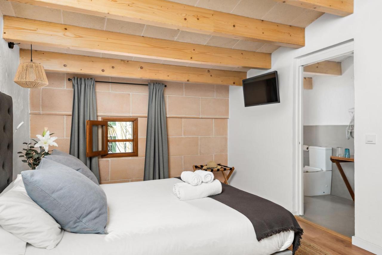 Hotel Boutique Ses 5 Claus Ситадела Екстериор снимка