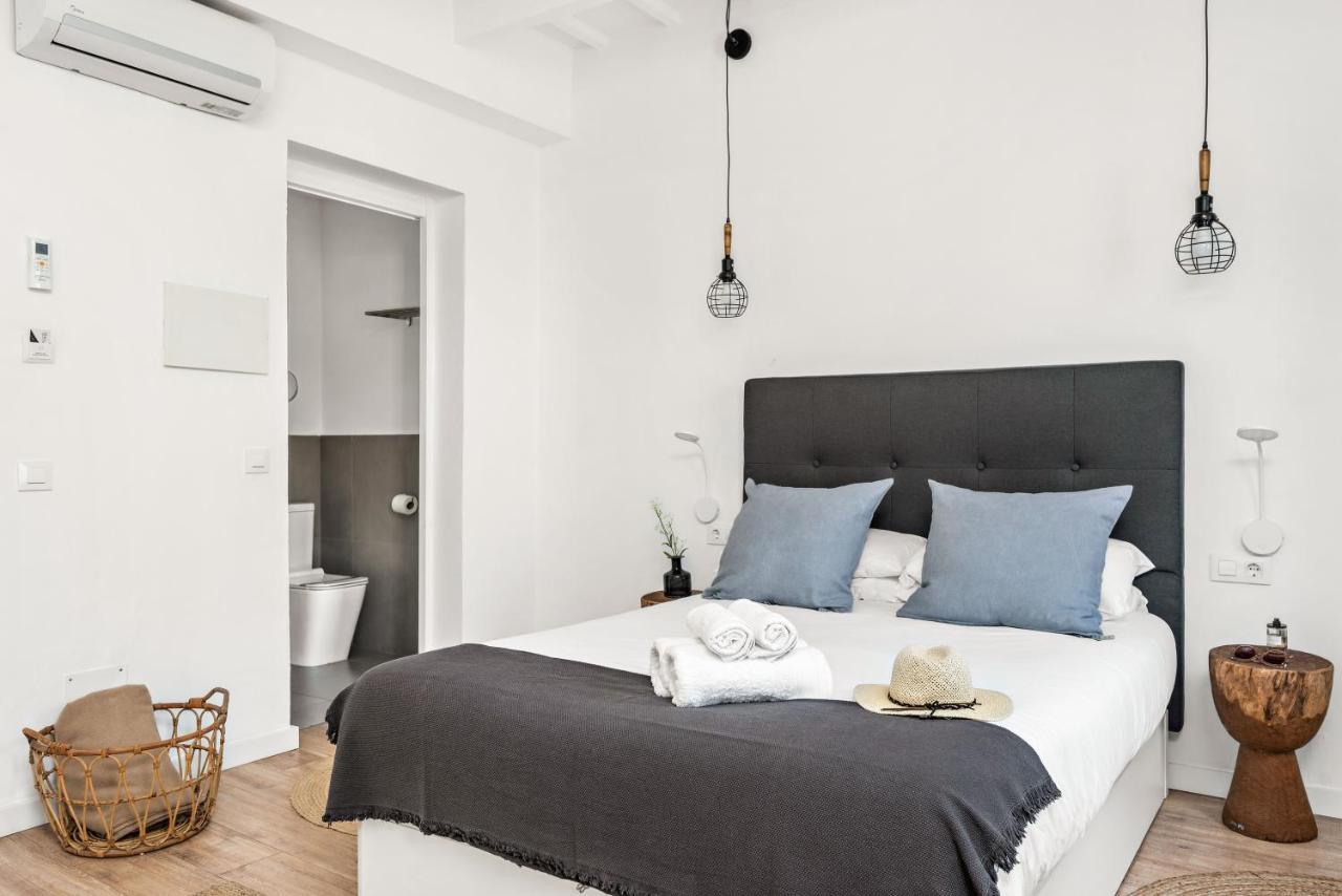 Hotel Boutique Ses 5 Claus Ситадела Екстериор снимка