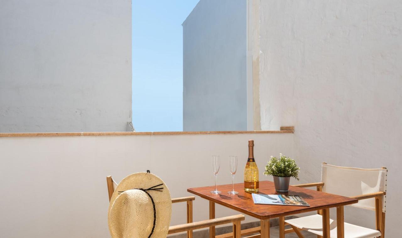 Hotel Boutique Ses 5 Claus Ситадела Екстериор снимка